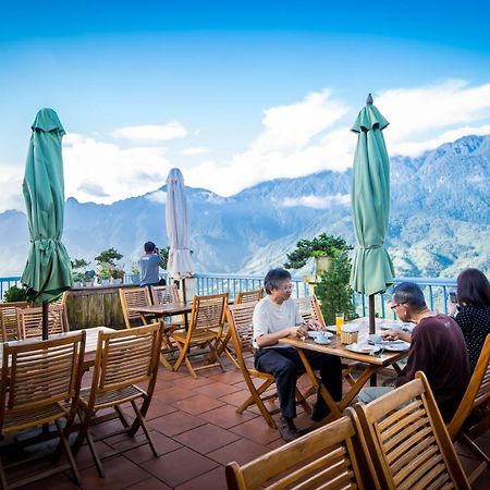 Sunny Mountain Hotel Шапа Экстерьер фото